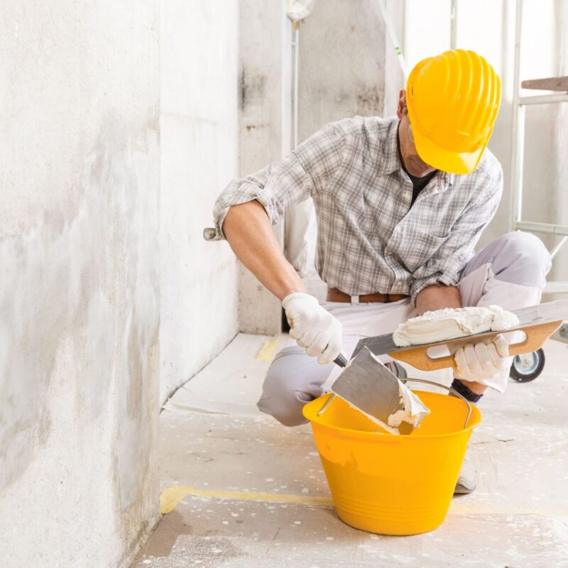 Comment r&eacute;aliser un mur ou un plafond en stuc ? Cernay