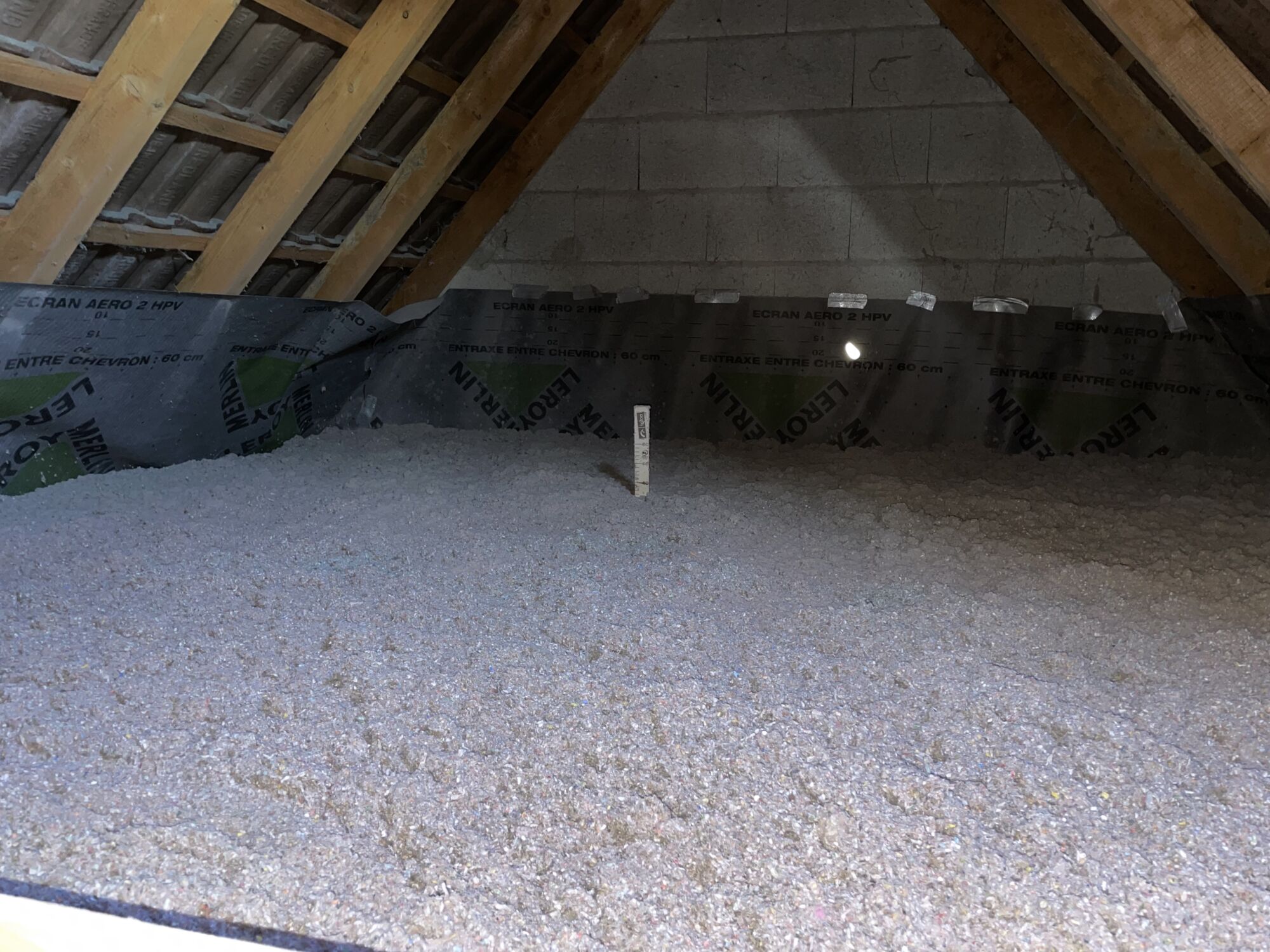 Quel isolant choisir pour une isolation par flocage ? Cernay